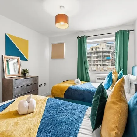 Сasa de vacaciones Stylish Abode - Sleeps 6 *