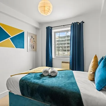 Stylish Abode - Sleeps 6 Nyaraló Bristol