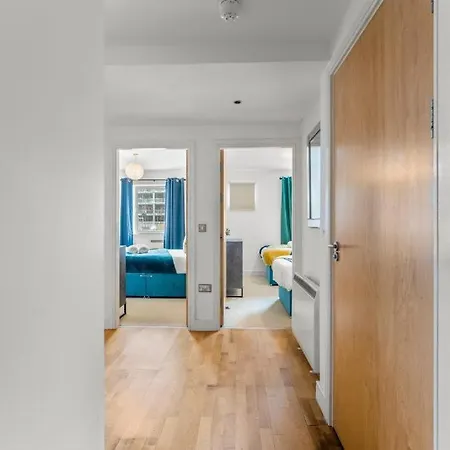 Stylish Abode - Sleeps 6